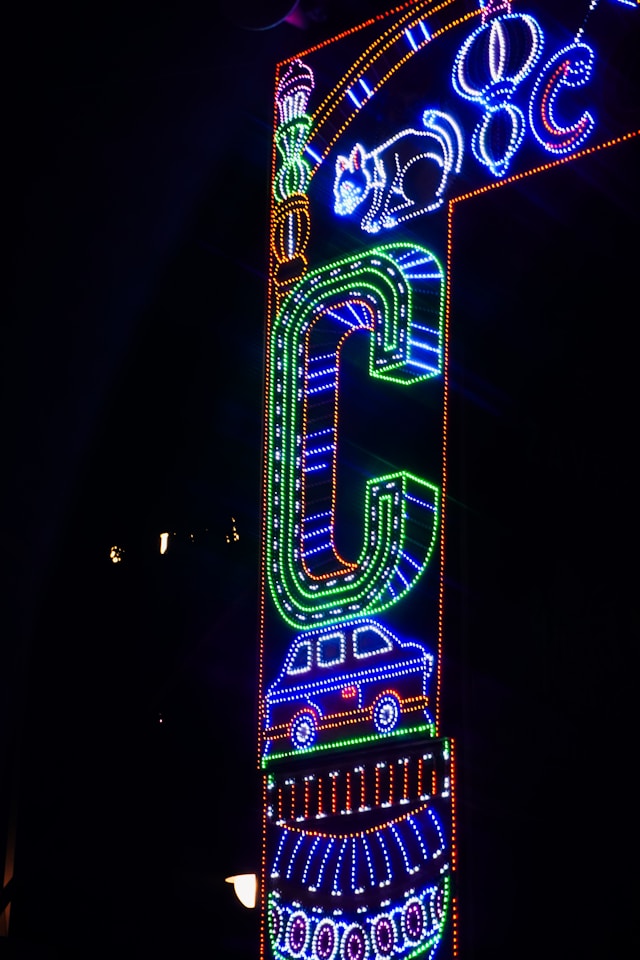 12 Ways to Style Your Outdoor LED Signage